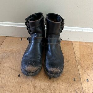 Size 9 Frye boots